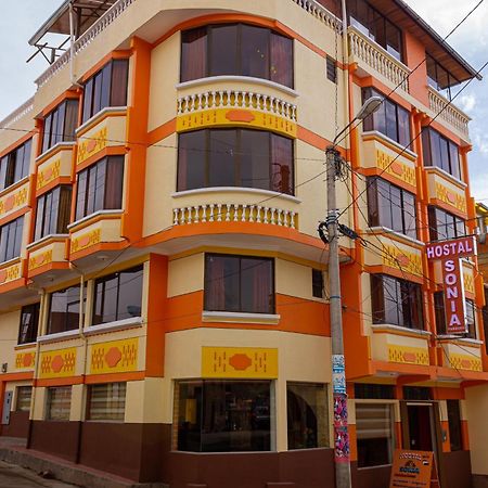 Hostal Sonia كوباكابانا المظهر الخارجي الصورة